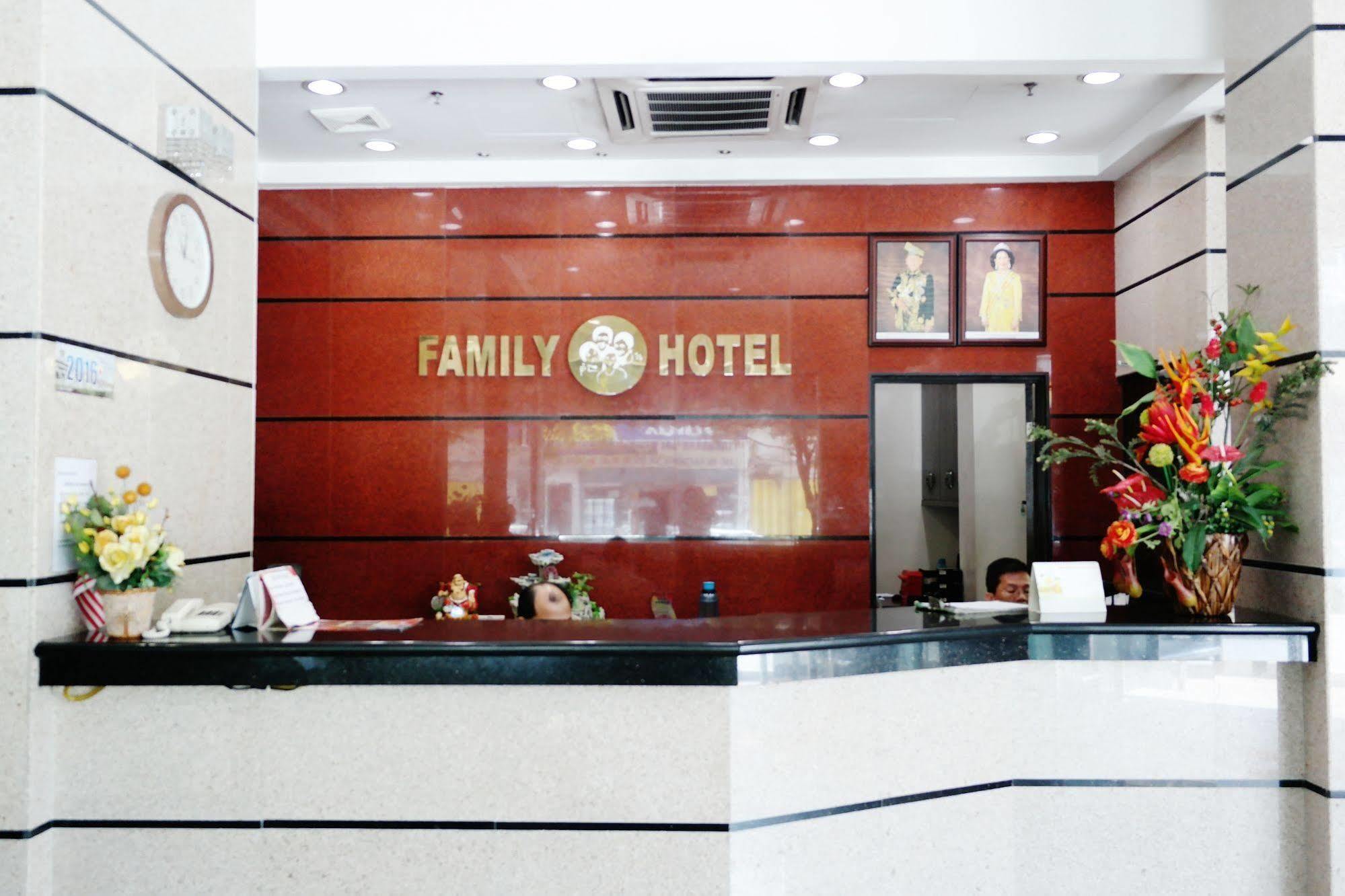 Family Hotel クラン エクステリア 写真